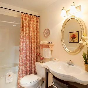 Heritage Suite