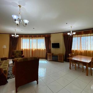 Two-Bedroom King Suite