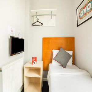 Standard Room with 1 Single Bed