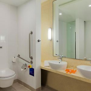Queen Room Disability Access