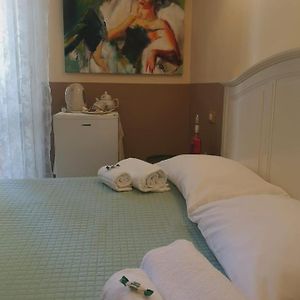 Classic King Room