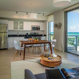 One-Bedroom Apartment Pool View Balcony