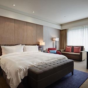 Executive King Room