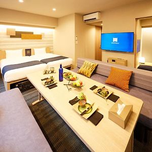 Japanese-Style Room