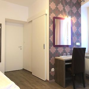 Economy Twin Room