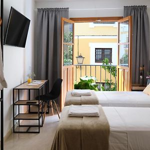 Triple Room Balcony
