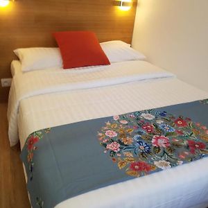 Standard Room with 1 Single Bed