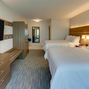 Queen Suite
