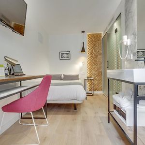 Standard Room with 1 Single Bed