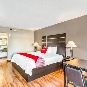 Oyo Hotel Jackson Fairgrounds I-55