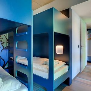 Dormitory Room Female only