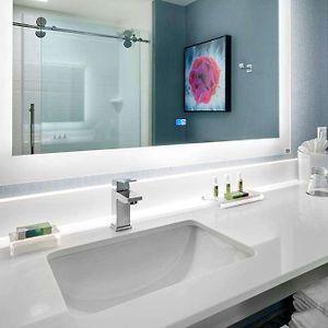King Room Mobility accessible