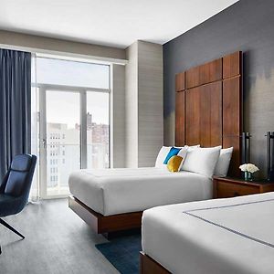 Grand Deluxe King Room