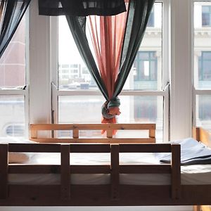 Dormitory Room Mixed