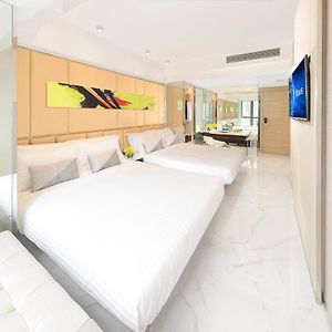 Premier Room