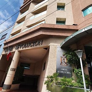 Hotel Revolucion