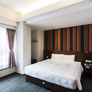 Premier King Room
