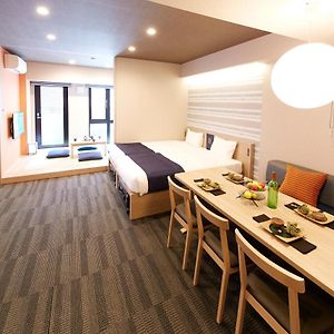 Japanese-Style Room