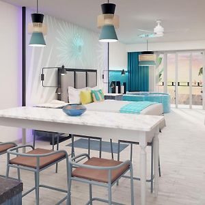 Tower King Suite