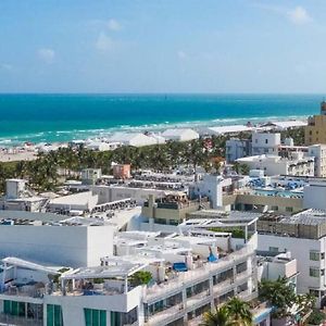 Ocean Drive Corner Balcony