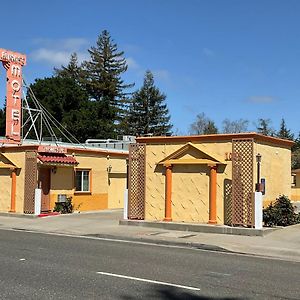 Budget Motel