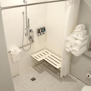 Queen Room Disability Access