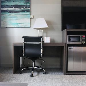 Premium King Room