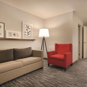 One-Bedroom King Suite