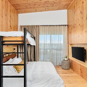 Junior Queen Bunk Bed Suite