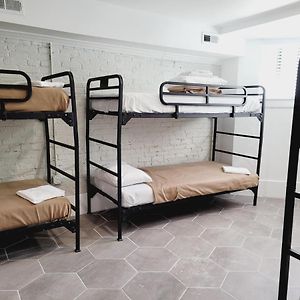 Dormitory Room Mixed