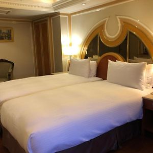 Classic Twin Room