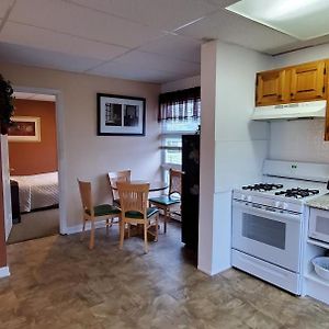 Two-Bedroom King Suite
