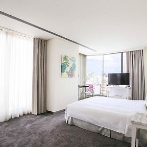 Corner Room