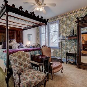 Grandison Inn