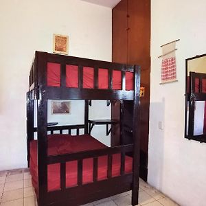 Dormitory Room Mixed
