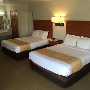 Queen Room Mobility accessible