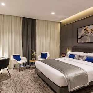 Executive King Room