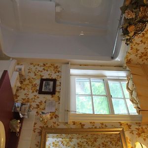 Ground Floor King Suite