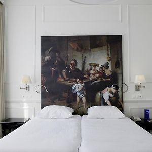 Classic Twin Room