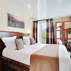 Privilege Room