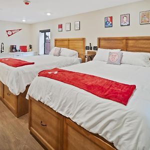 Queen Room Two Queen Beds