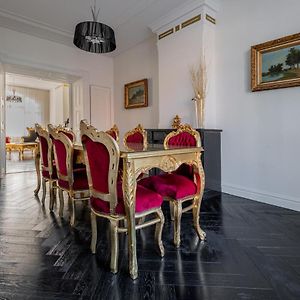 Sezane'S Lodges