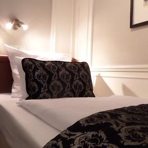 Standard Room with 1 Single Bed