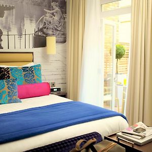 Premium Queen Room