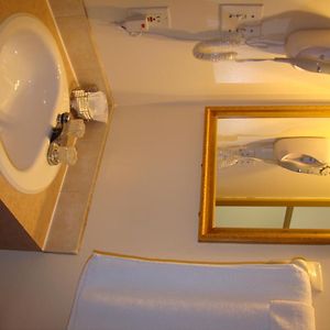 Budget Room