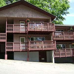 Three-Bedroom Lodge