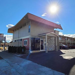 Holiday Lodge Yakima
