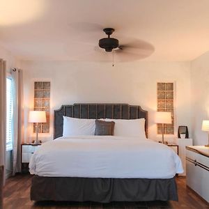 Superior King Suite