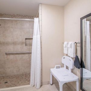 King Room Mobility accessible