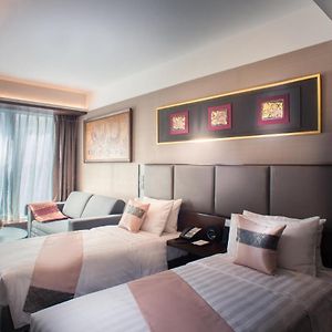 Executive Twin Room